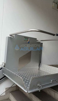 Plataforma Salvaescalera de Ascensores Aguilar